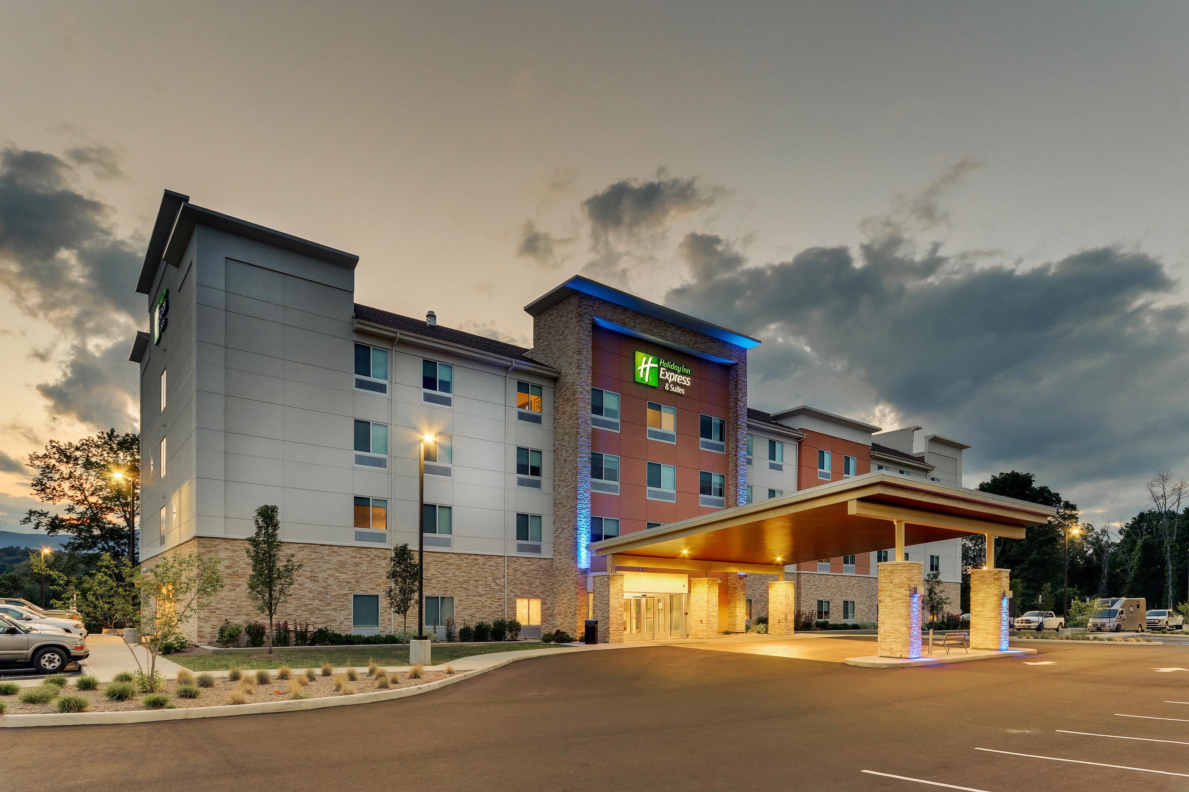 Holiday Inn Express & Suites - Saugerties - Hudson Valley By Ihg Екстер'єр фото