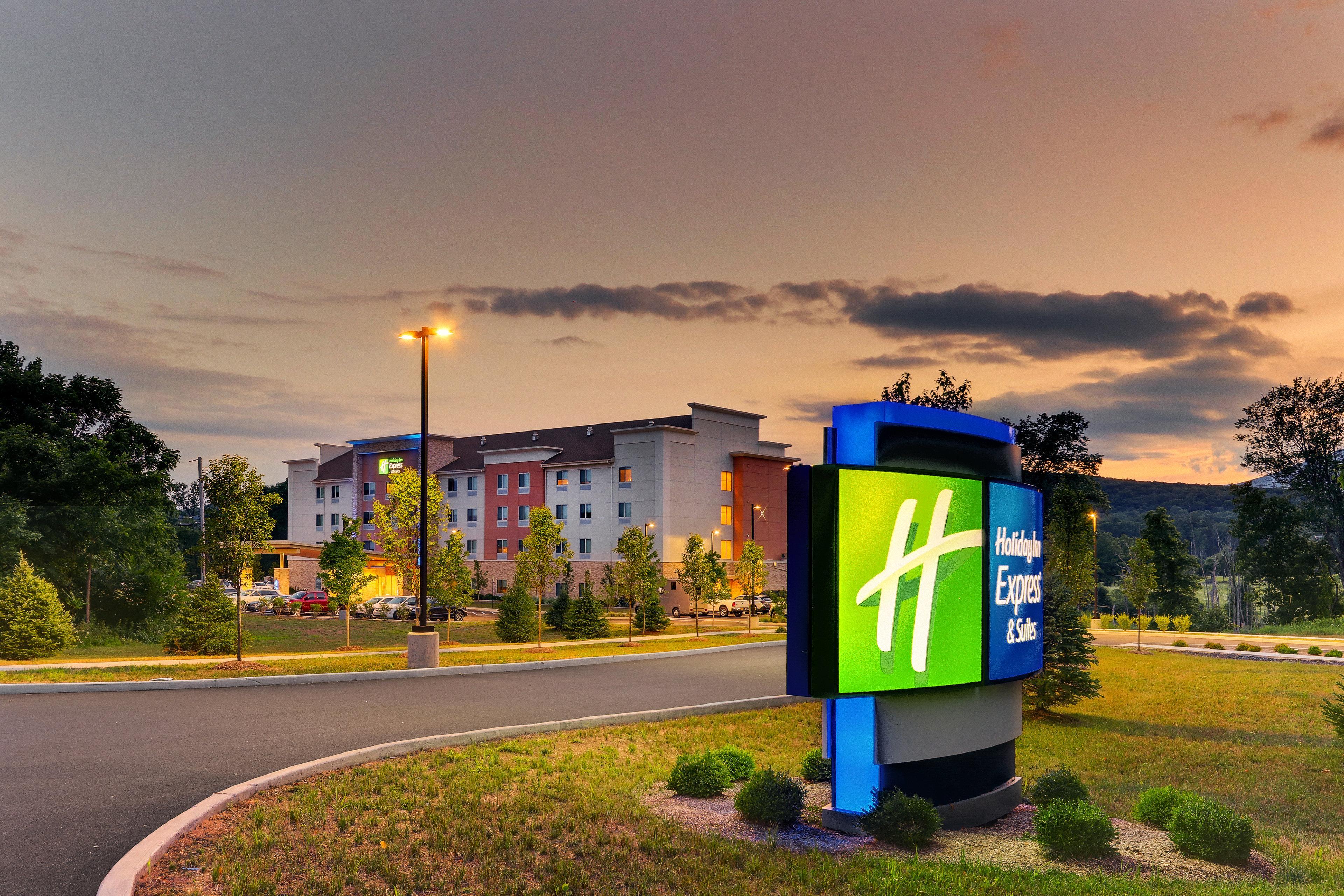 Holiday Inn Express & Suites - Saugerties - Hudson Valley By Ihg Екстер'єр фото