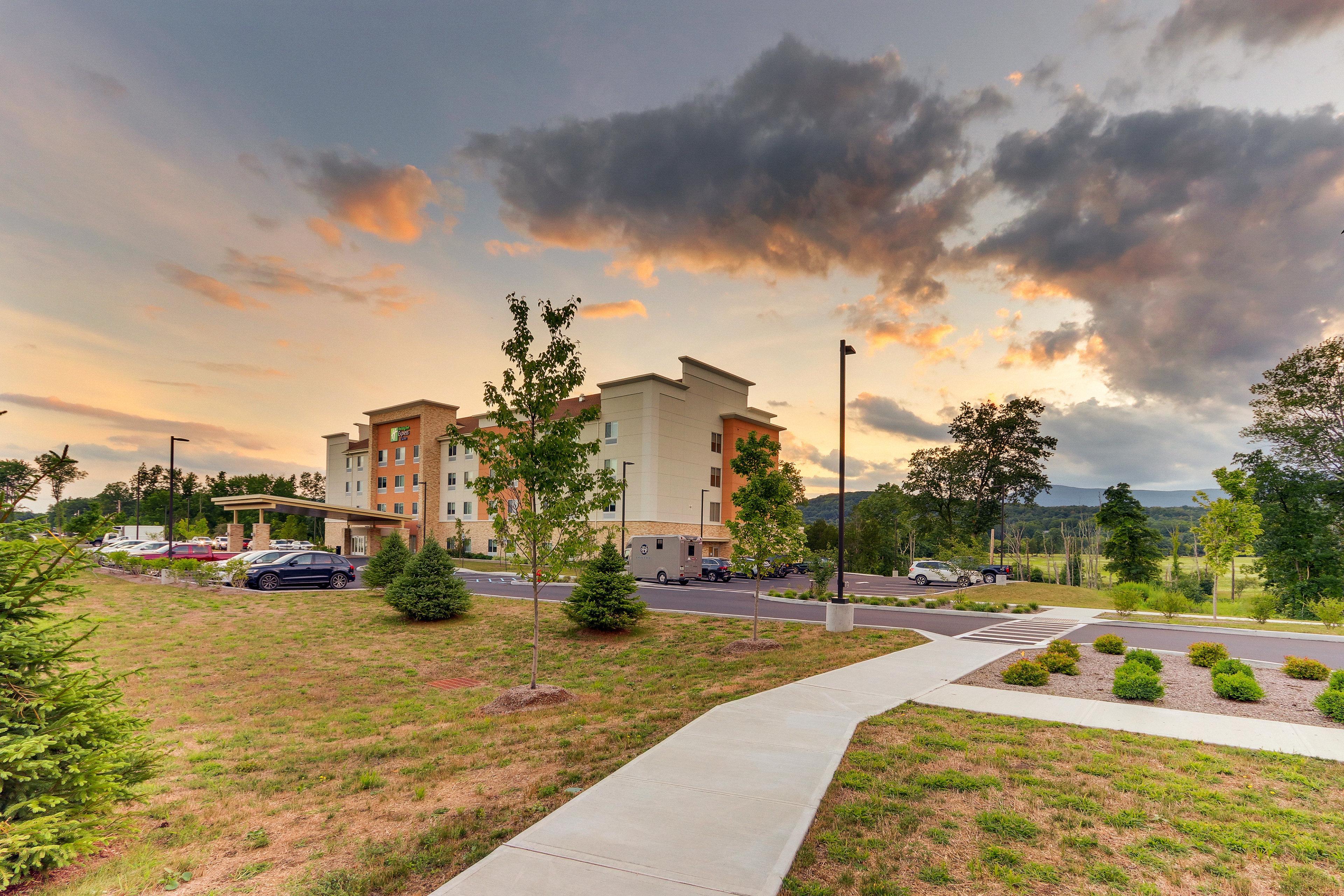 Holiday Inn Express & Suites - Saugerties - Hudson Valley By Ihg Екстер'єр фото